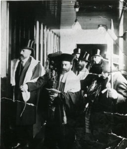 Black and white photograph of the opening of Hull Central Synagogue